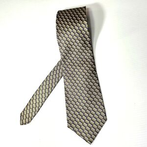 Roundtree & Yorke Men's Necktie Tie Navy Blue Gold Geometric Pattern 100% Silk